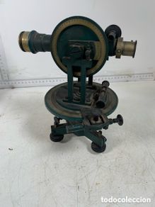 Antiguidades: 01_ teodolito antiguo